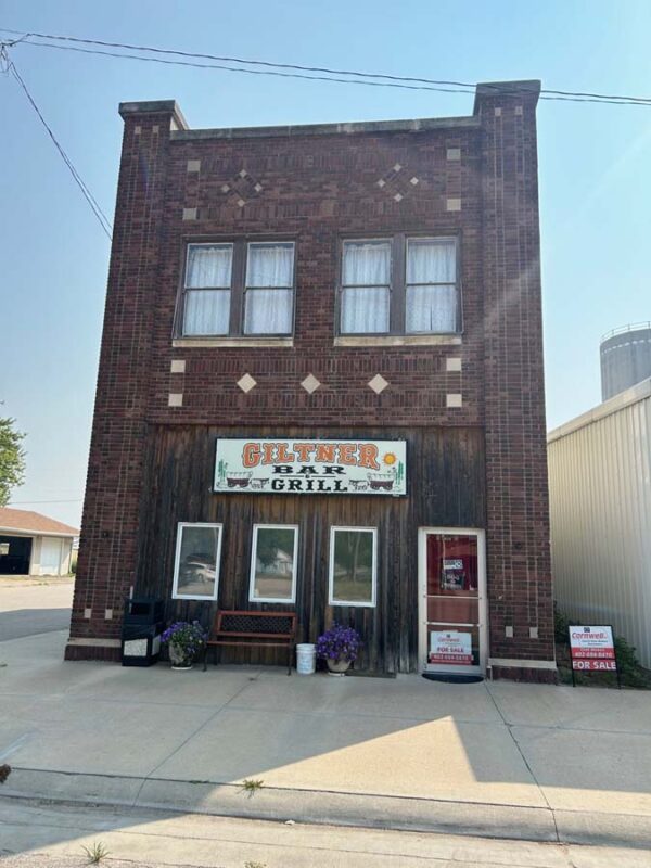 3014 Commercial Ave, Giltner NE — 149,900 REDUCED Cornwell, Inc. Aurora, NE Land & Home